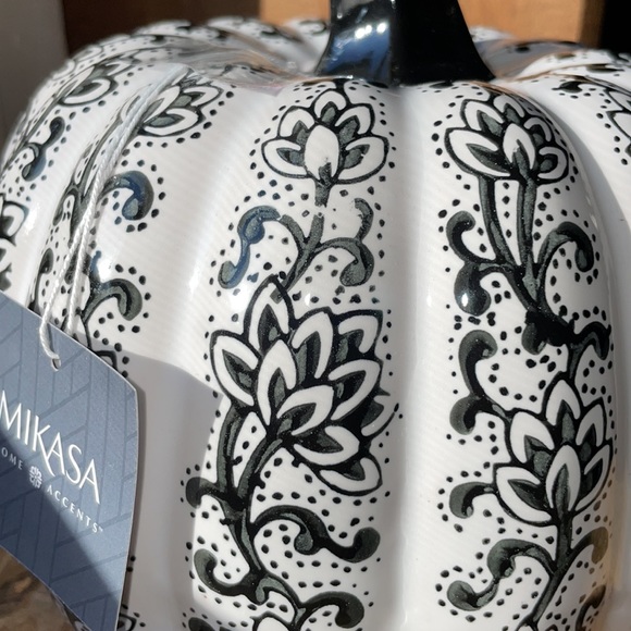 🍁HPx3🍁Black & White Boho Chic Ceramic Pumpkin Decor! NWT - Picture 12 of 16